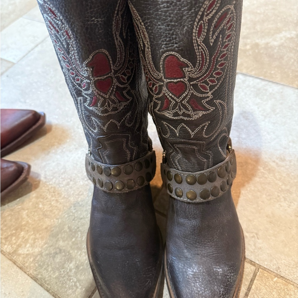 Freebird by Steven Brown Leather Boots